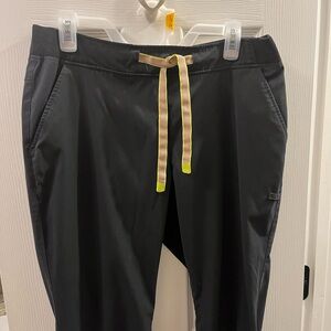 L Medelita black argon scrub pants guc